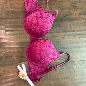 Brand new VS sexy lace push up bra